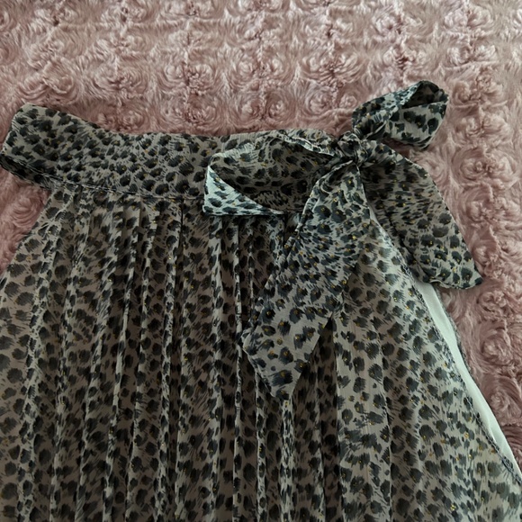 $6.99 SHIPPING NECK TIE SLEEVELESS SHIRT - Picture 2 of 3